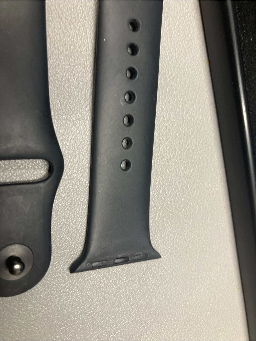 Apple Watch series 1 38mm s/m adjustable band black aluminum case Ion-X glass